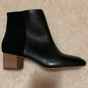 Crown Vintage leather boots, never worn, 6.5, great condition